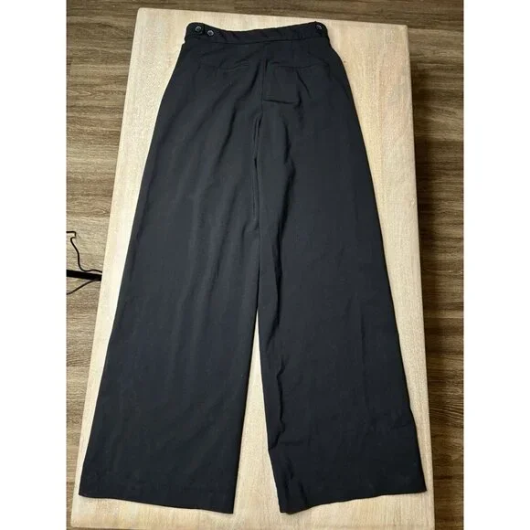 Aritzia Babaton Represent Pant in Black Size 2 Wide Leg Pleated Wool Trousers